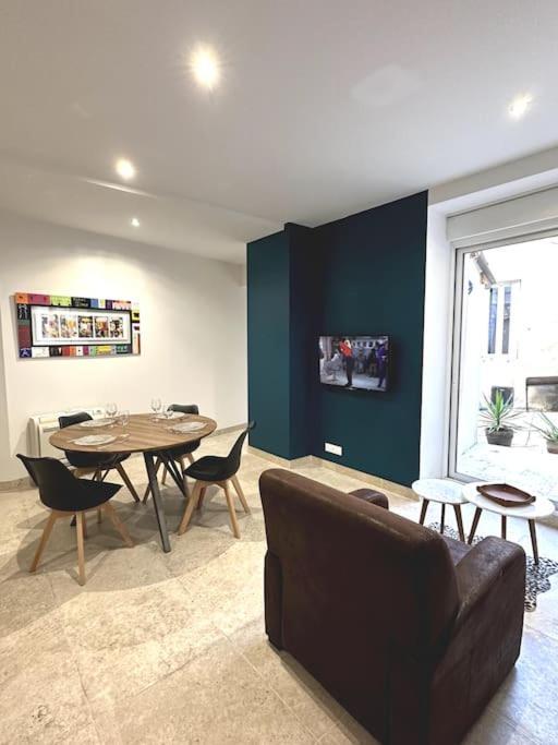 Appartement Centre Ville - Parking Prive - Wifi Nîmes Extérieur photo